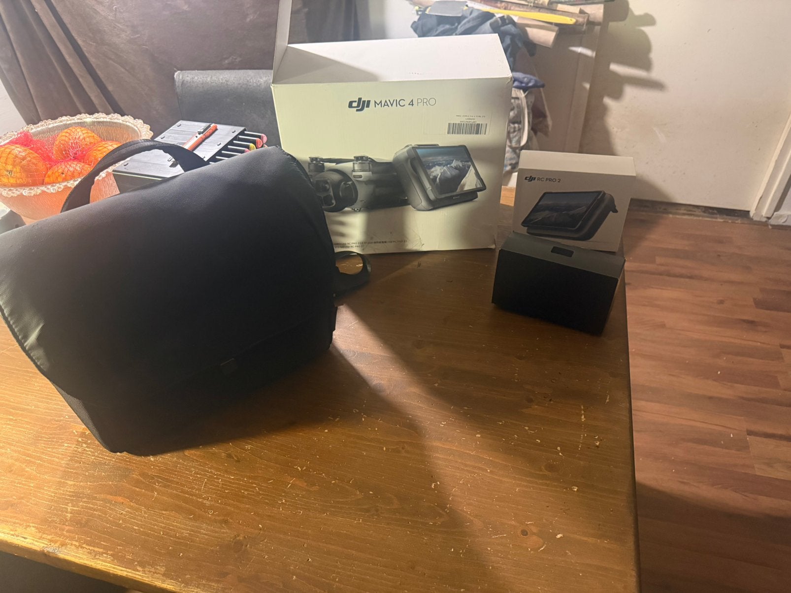 Dji Mavic 4 pro Creator combo(Dji RC Pro 2) en case., Audio, Tv en Foto, Ophalen, Extra accu('s), 5 tot 10 kilometer, Zo goed als nieuw
