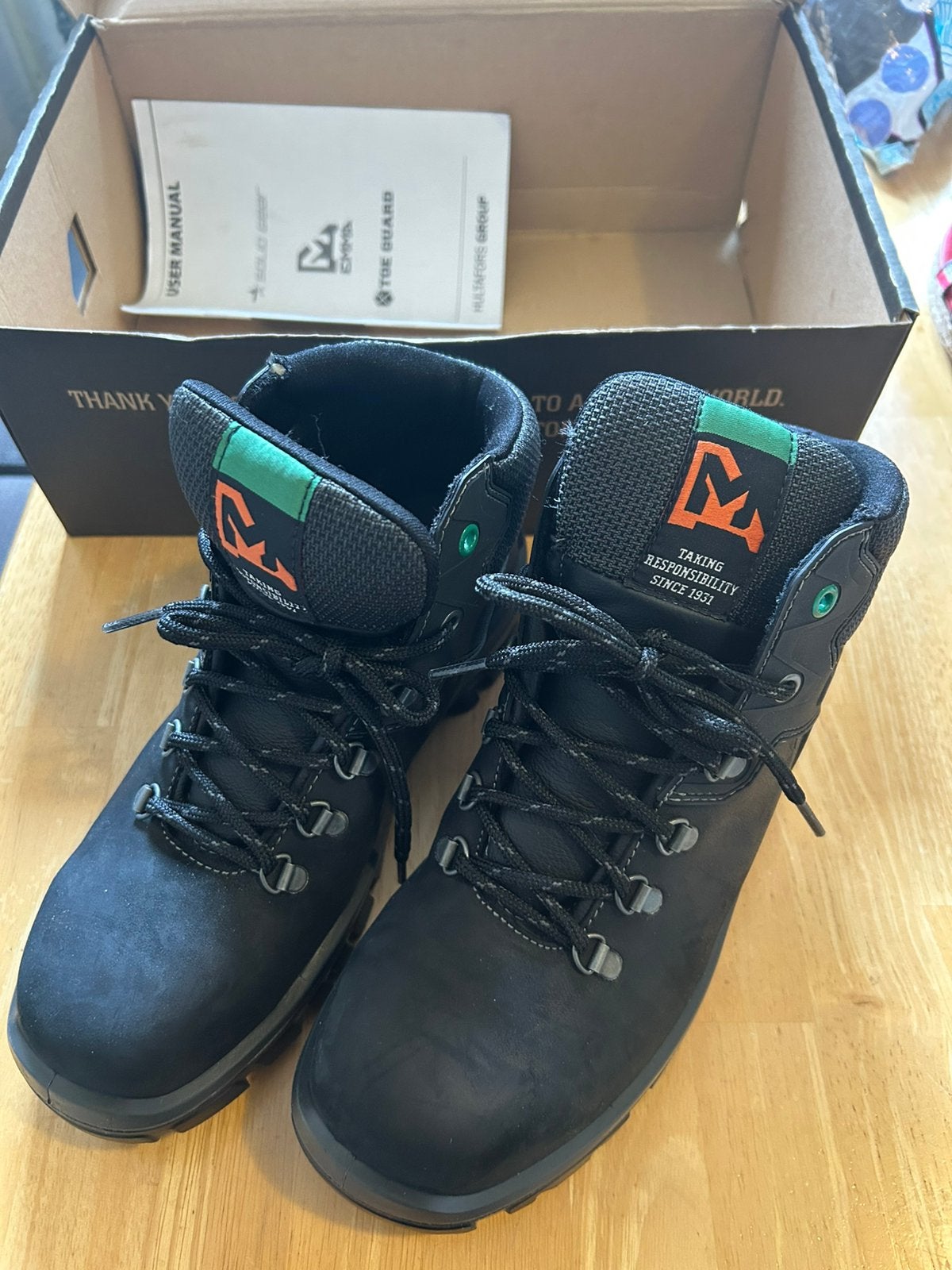 Werkschoenen. Emma maat 40. Ongebruikt, Ophalen of Verzenden, Zo goed als nieuw