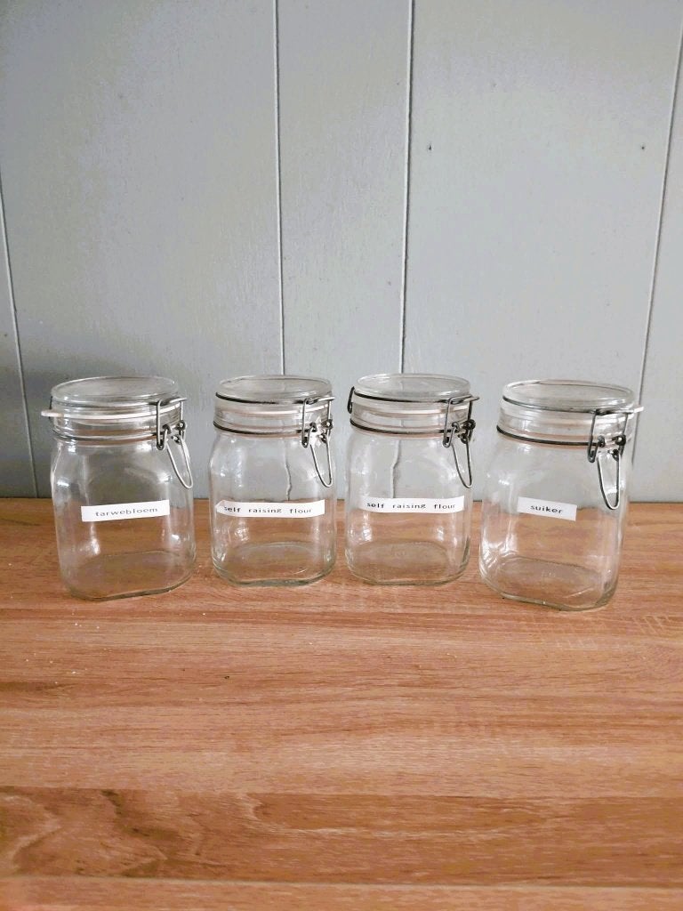 4 glazen voorraadpotten met klikdeksel., Huis en Inrichting, Keuken | Keukenbenodigdheden, Ophalen of Verzenden, Zo goed als nieuw