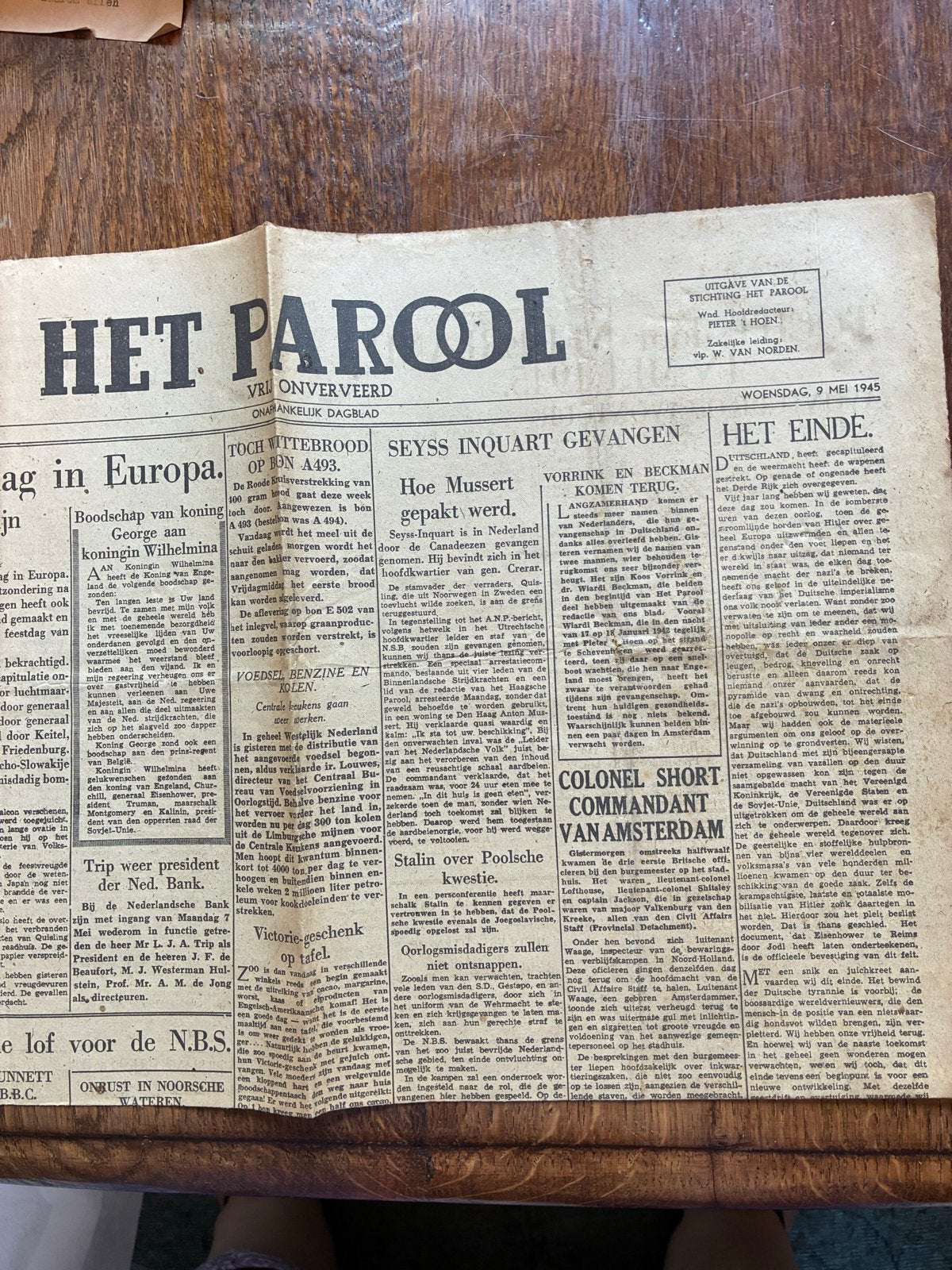 Het Parool - 9 mei 1945 - Bevrijdingskrant, Ophalen of Verzenden, Gelezen, Krant
