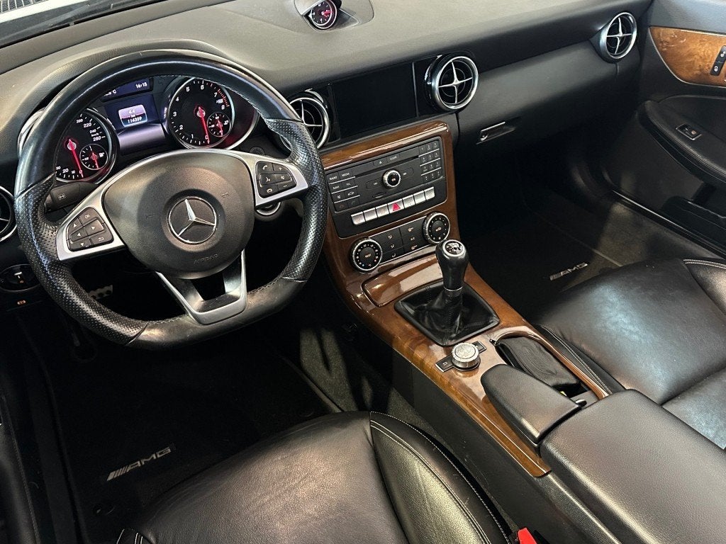 Mercedes-benz SLC 180 l NAP l NAVI l 156PK l STOELVERW l LMV, Auto's, Mercedes-Benz, Achterwielaandrijving, Gebruikt, Euro 6, 4 cilinders