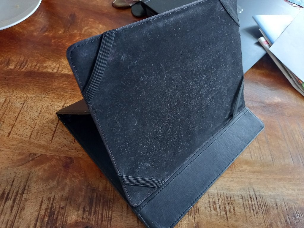 Tablet hoes te koop !, Computers en Software, Tablet-hoezen, Ophalen, Gebruikt, Onbekend, 11 inch