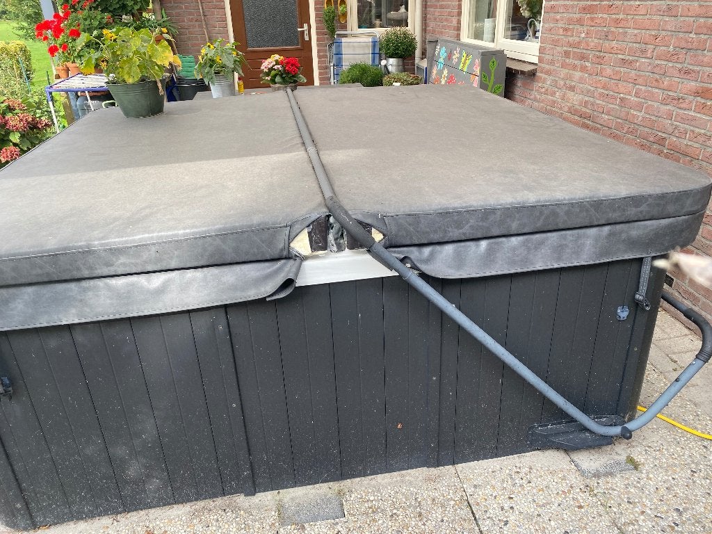 jacuzzi/spa, Ophalen, Gebruikt