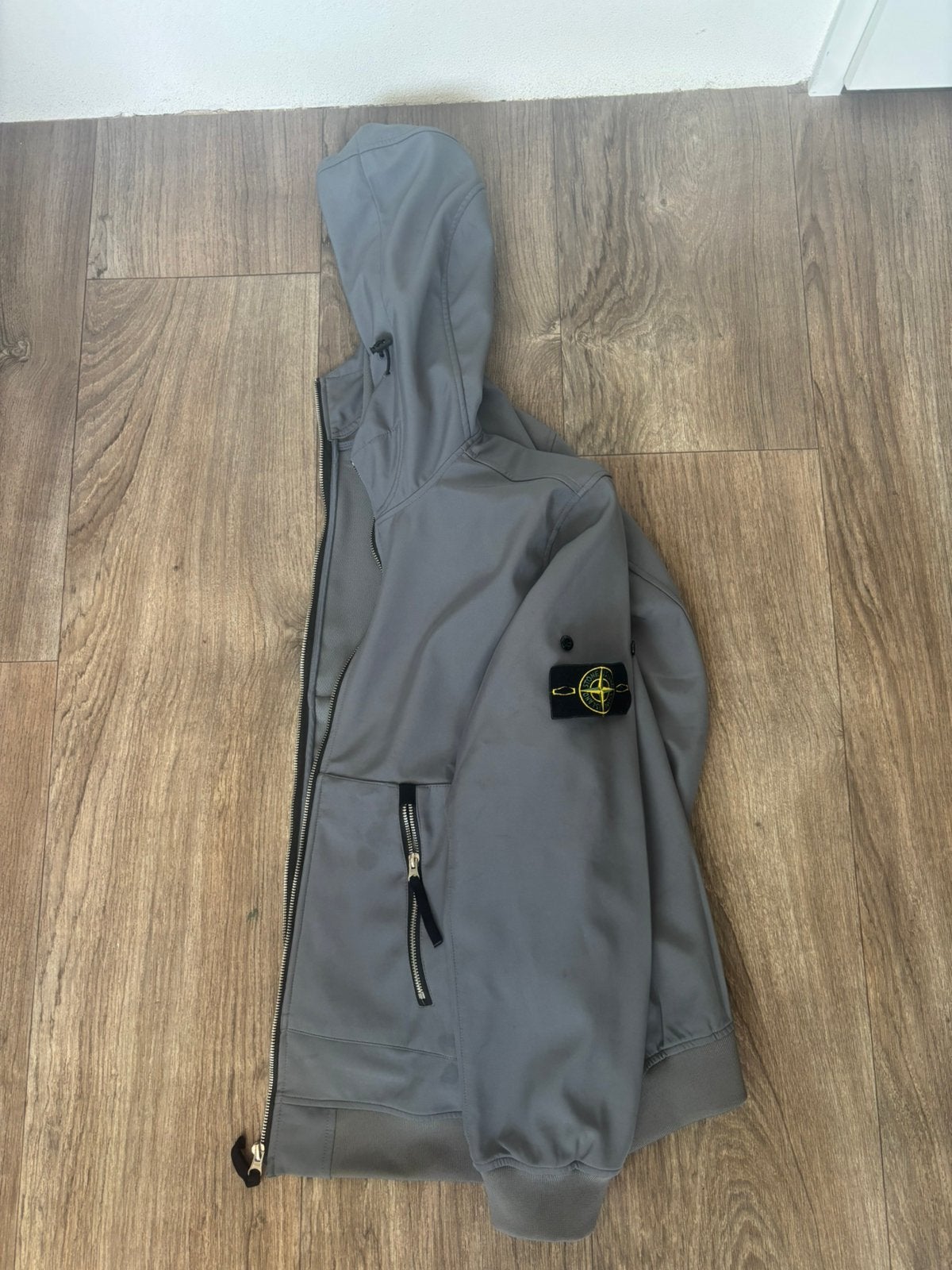 Stone island jas, Kleding | Heren, Jassen | Zomer, Ophalen of Verzenden, Zo goed als nieuw, Maat 52/54 (L), Grijs