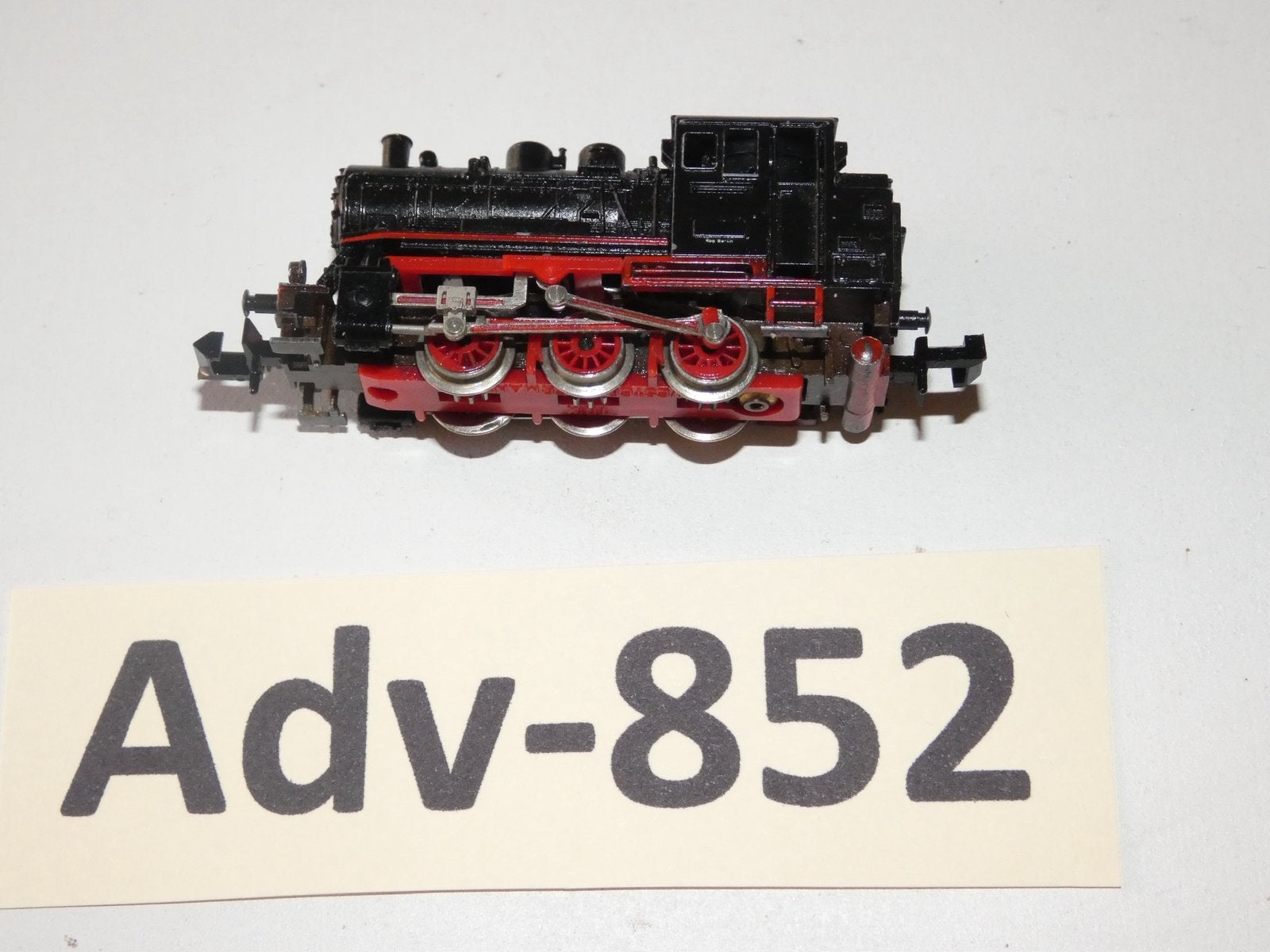 Adv-852 N Spoor Stoomtenderlocomotief 2043 Minitrix, Gebruikt, Trix, Ophalen of Verzenden, Gelijkstroom