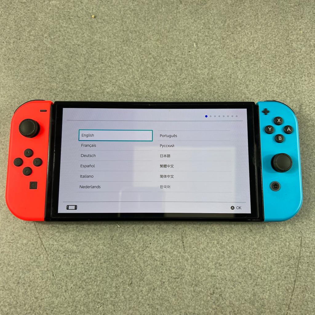 Nintendo Switch OLED gameconsole | dock+kabels | 408699, Spelcomputers en Games, Switch OLED, Gebruikt, Ophalen of Verzenden, Met 1 controller