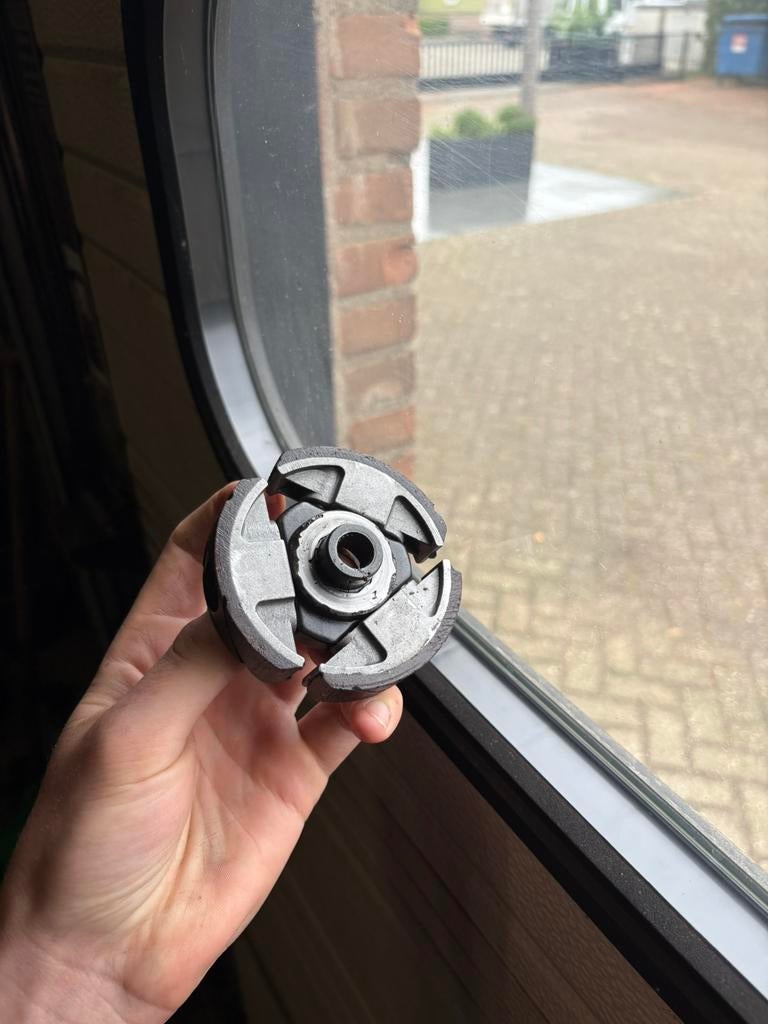Ktm koppeling tomos, Fietsen en Brommers, Brommers | Tomos, Ophalen of Verzenden, Zo goed als nieuw