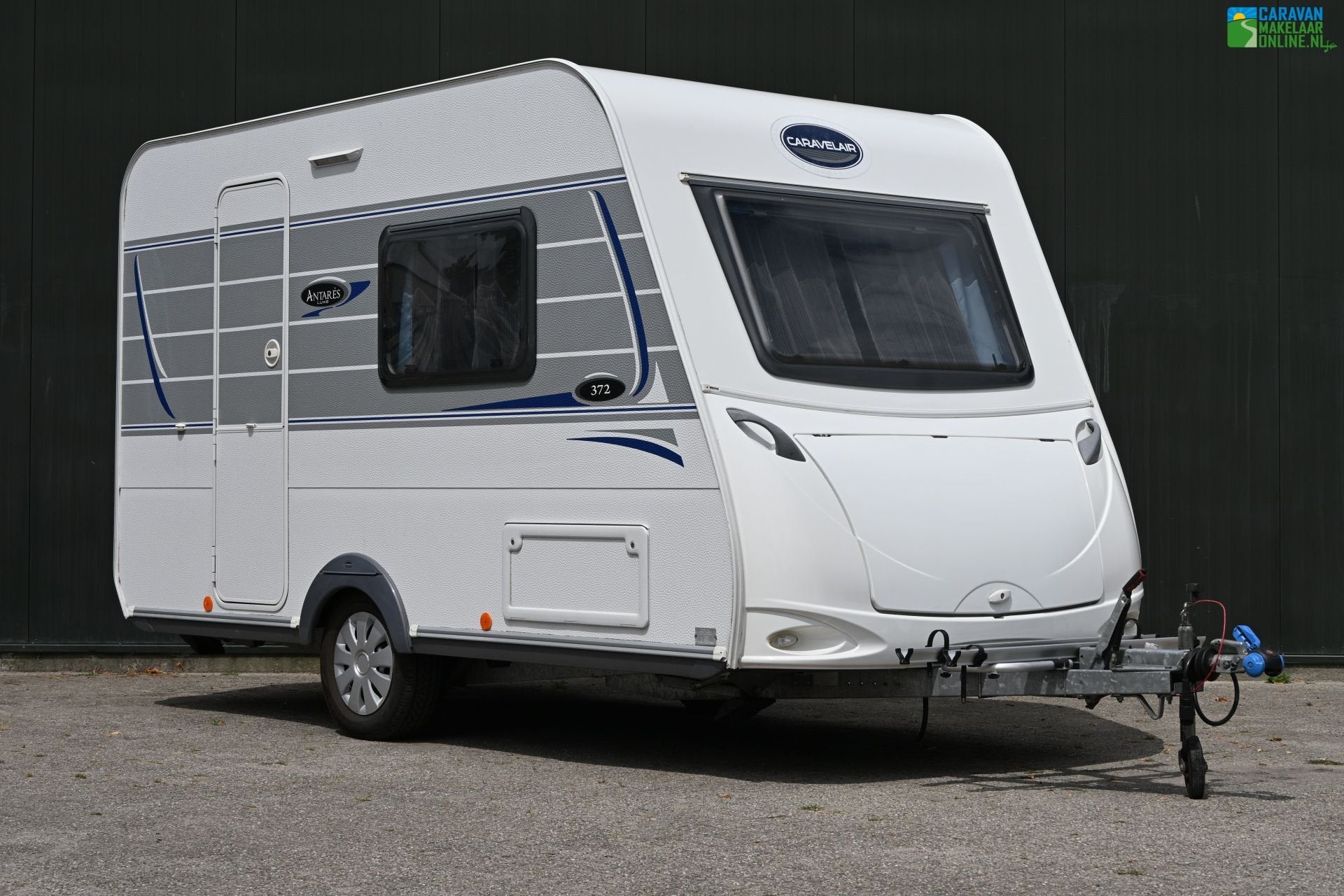 Caravelair Antarès Luxe 372 Enkele bedden|Luifel|Fietsdrage, Standaardzit, Tot en met 2, 750 - 1000 kg, 4 tot 5 meter
