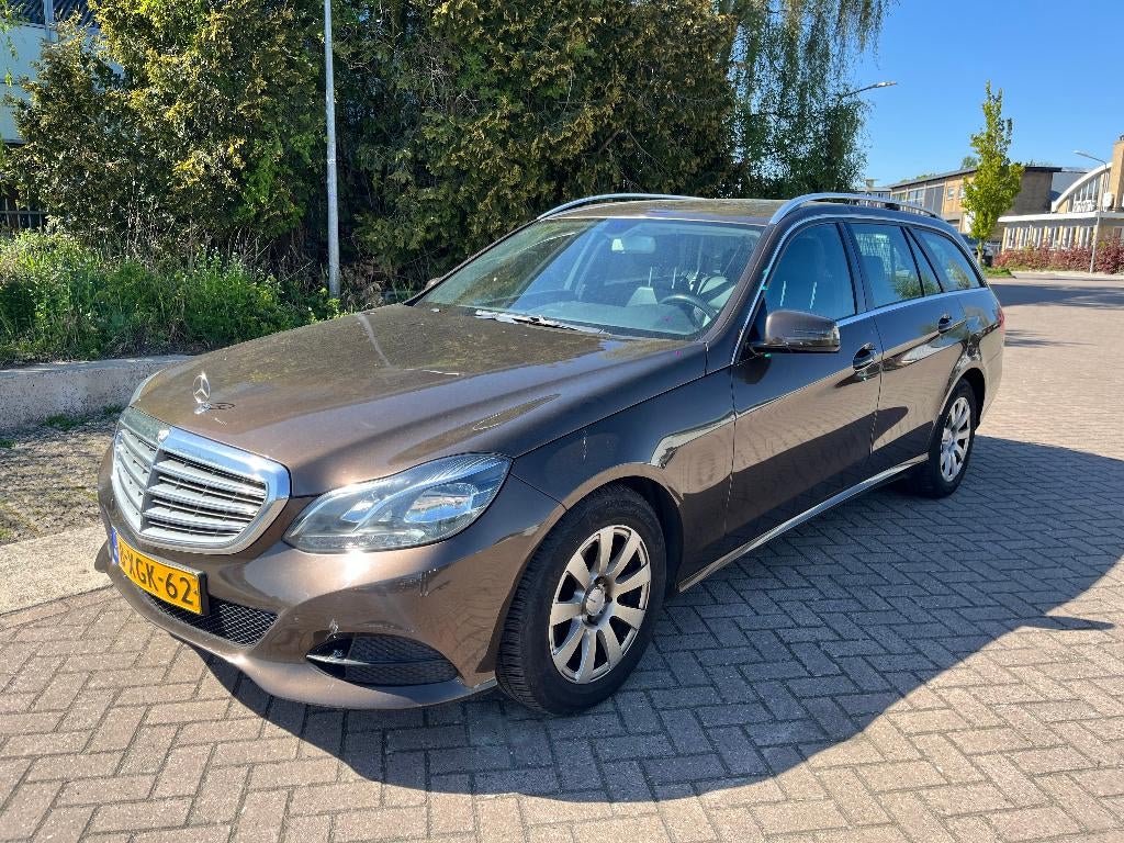 Mercedes-Benz E-Klasse 2.2 CDI E200 Estate AUT 2014 Grijs, Automaat, Euro 5, Zwart, Bruin