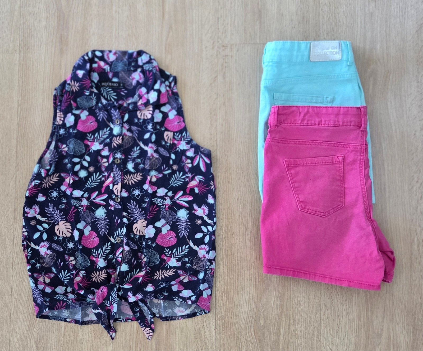 Zomerserie Knoopblouse en Korte Broeken Mt 146-152, Ophalen of Verzenden, Zo goed als nieuw, Setje, Meisje