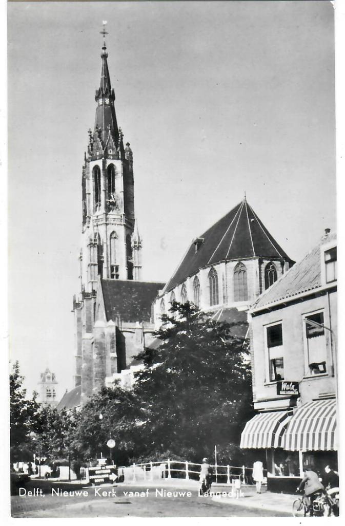 Delft - Nieuwe Kerk vanaf Nieuwe Langedijk, Verzenden, 1940 tot 1960, Ongelopen, Zuid-Holland
