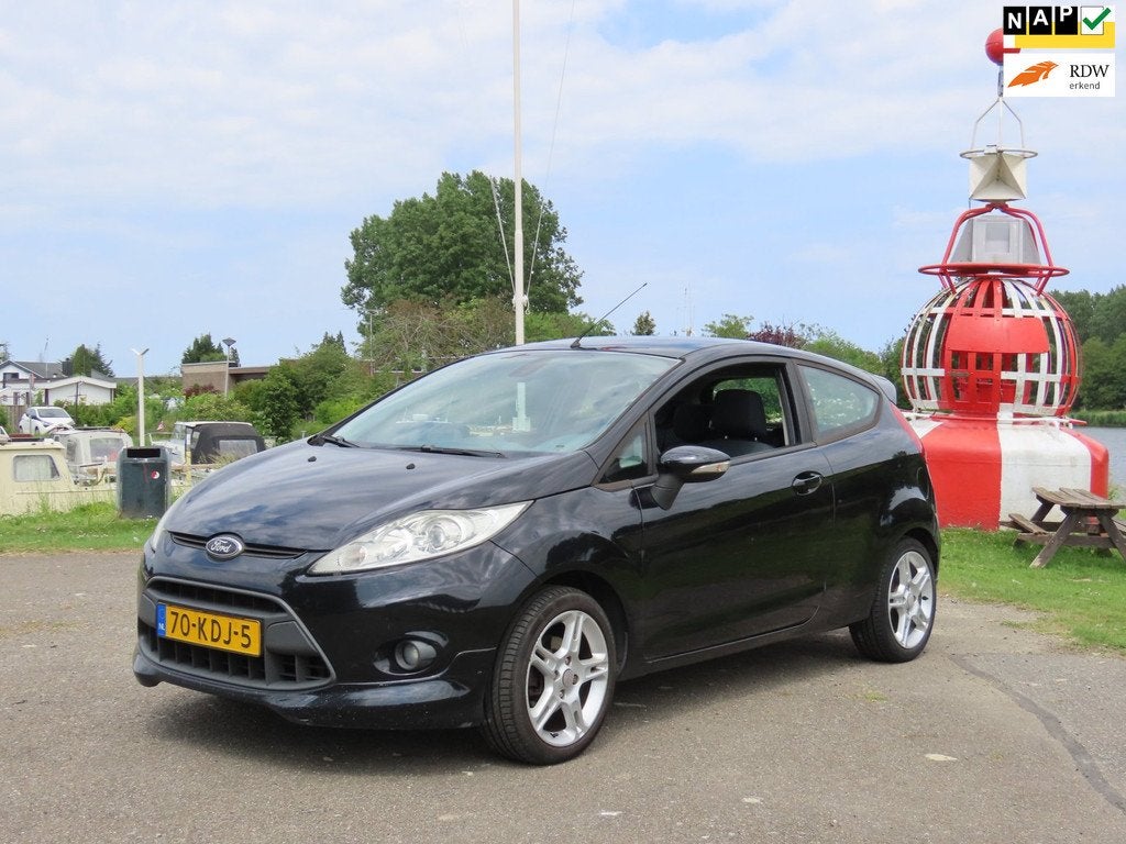 Ford Fiesta 1.6 Sport, Auto's, Ford, Stof, Gebruikt, 4 cilinders, Zwart