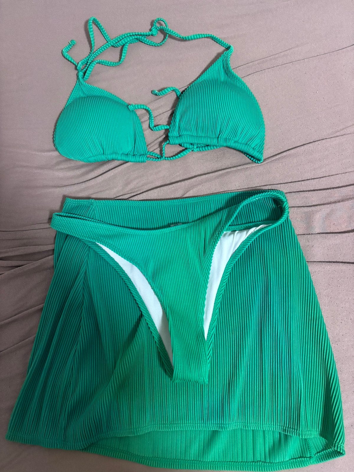 Bikini 3 pieces size L, Ophalen of Verzenden, Zo goed als nieuw, Groen, Bikini