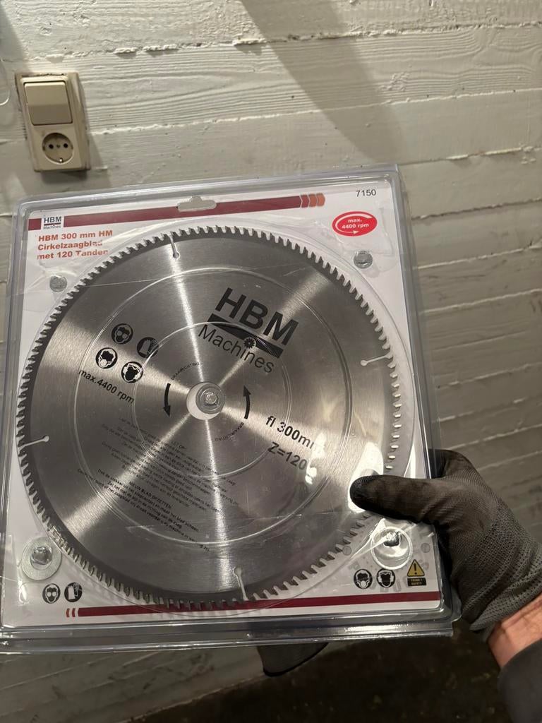 Cirkelzagagblad HDM 300 mm HM met 120 tanden Nieuw, Ophalen of Verzenden, Zo goed als nieuw, 1200 watt of meer, 70 mm of meer