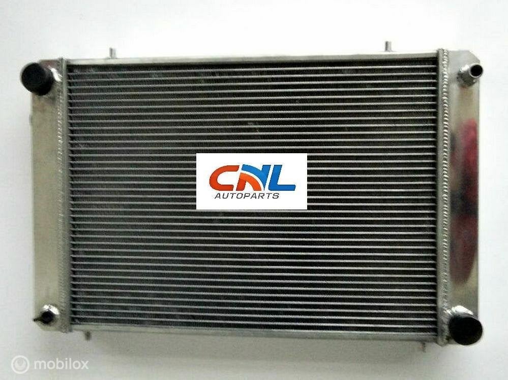 Radiateur Triumph TR8 3.5 V8 1978 1979 1980 1981 manual, Nieuw, Ophalen of Verzenden