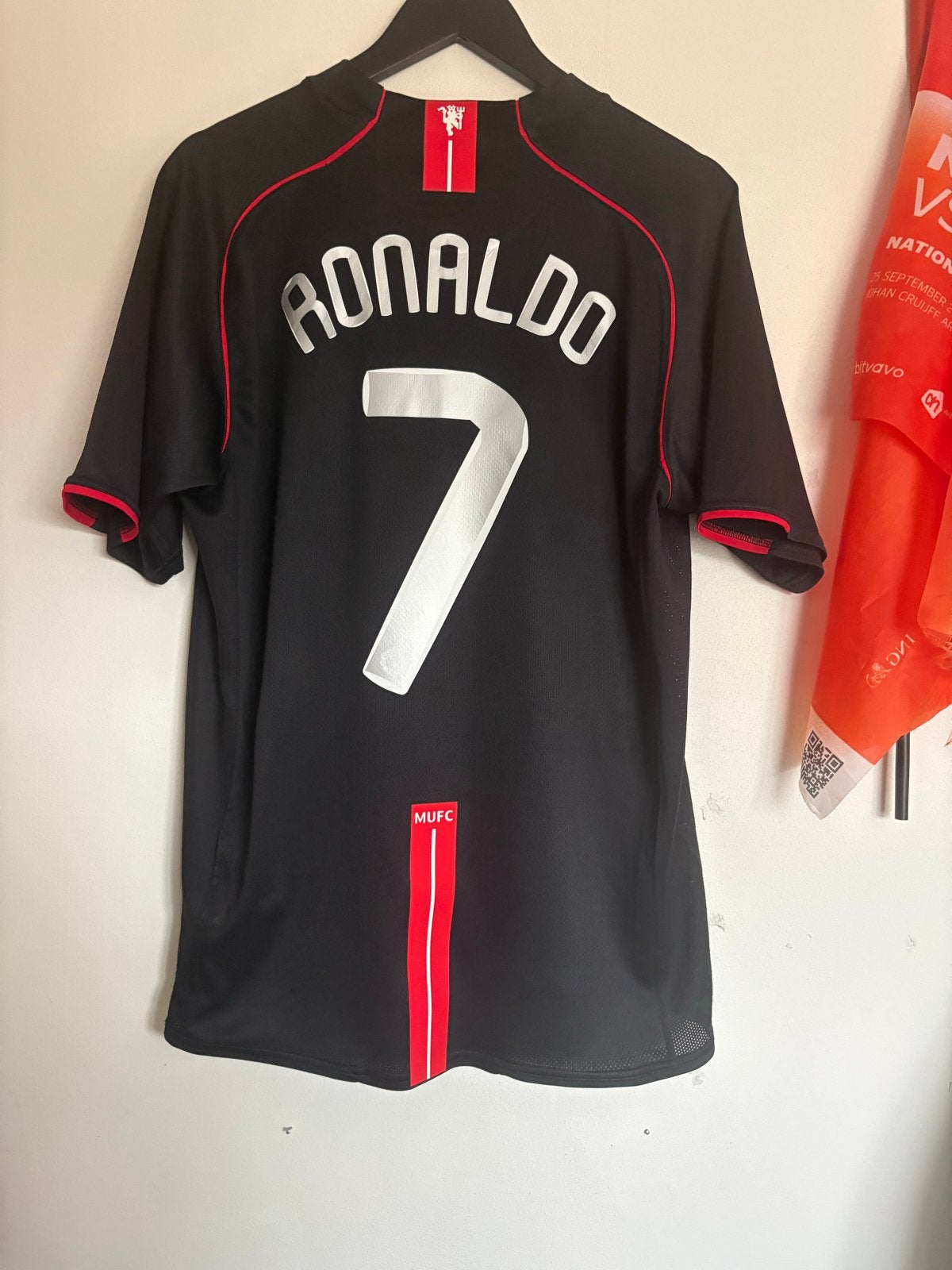 Ronaldo Manchester United uitshirt 2007/2008 Maat L, Kleding | Heren, Maat 52/54 (L), Zwart, Ophalen of Verzenden, Voetbal