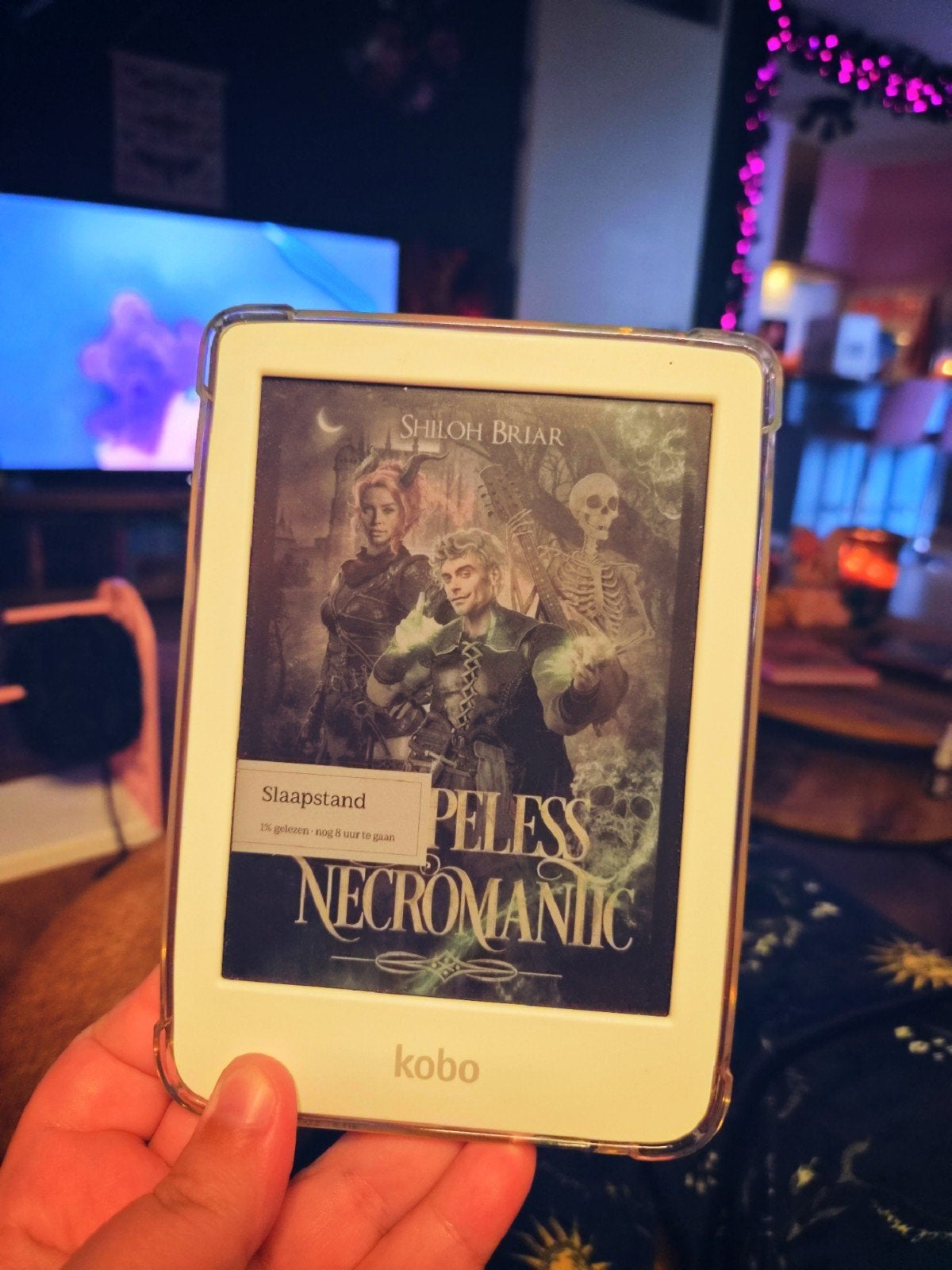 Complete Kobo Clara Colour e-reader set met remote, 6 inch of minder, Kobo, Ophalen of Verzenden, Zo goed als nieuw