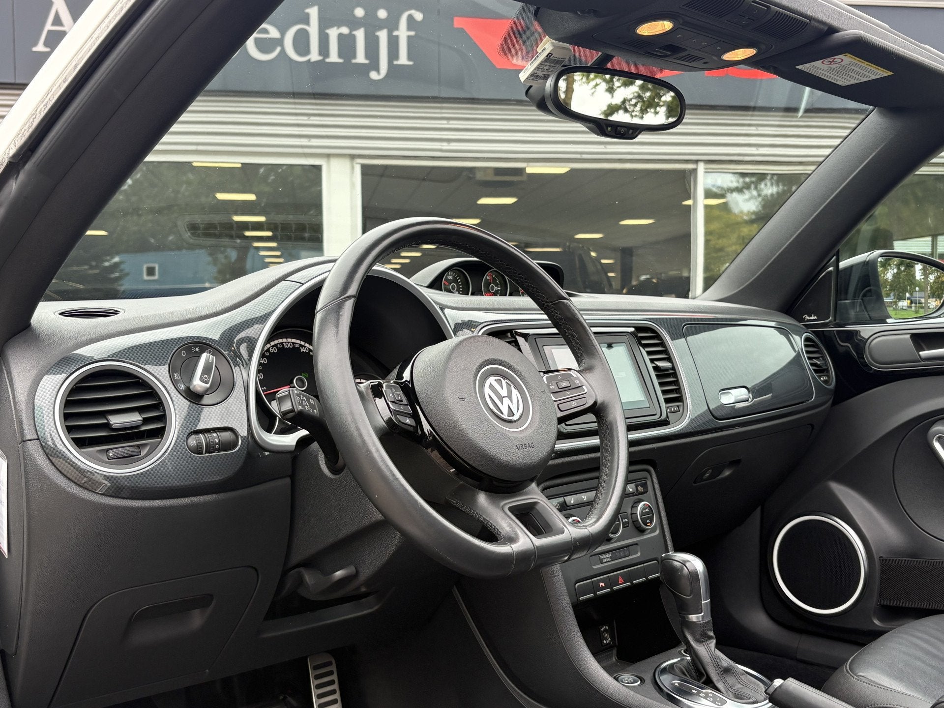 Volkswagen Beetle Cabriolet 1.4 TSI Sport | DSG | CarPlay |, Euro 5, Gebruikt, Wit, Leder