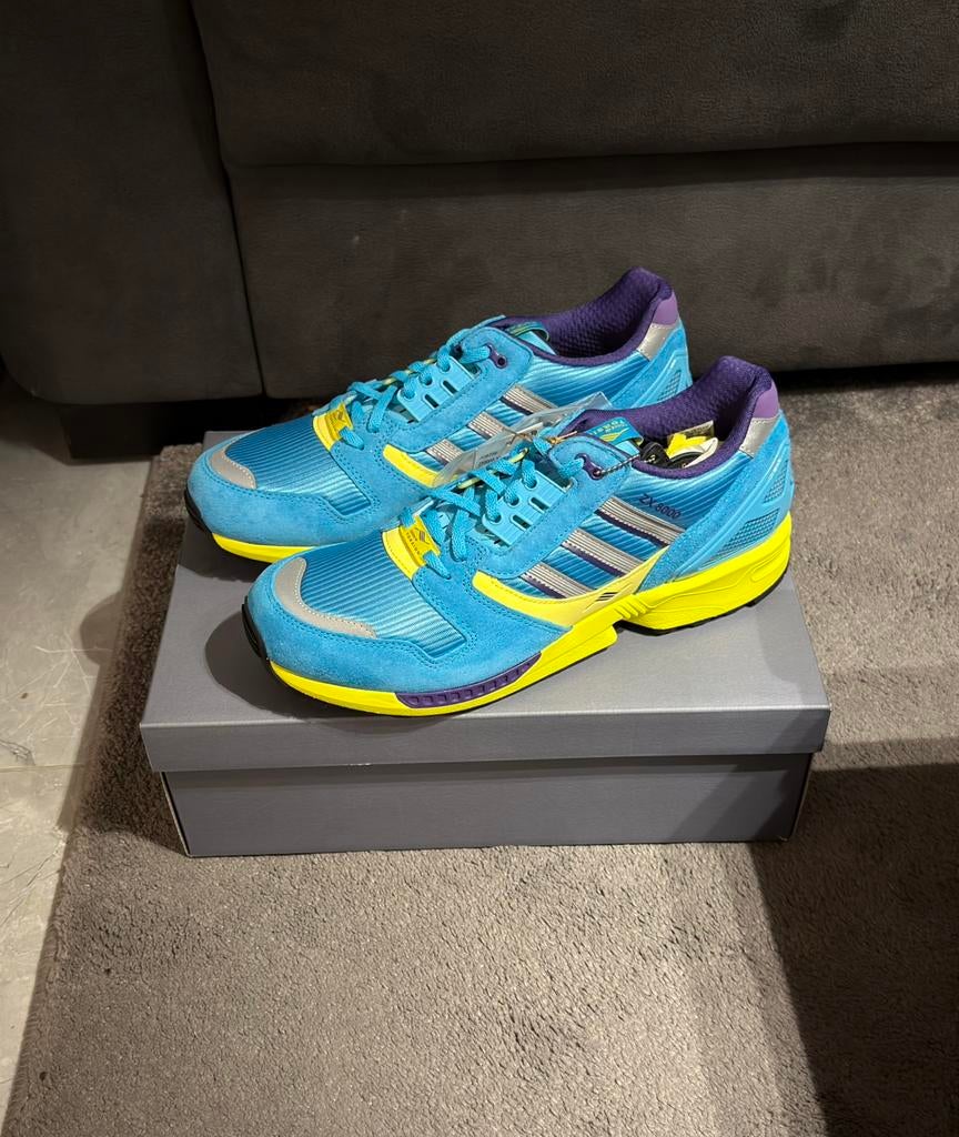 Adidas ZX 8000 Consortium Yellow Blue Glow Unity Purple, Kleding | Heren, Schoenen, Ophalen of Verzenden, Nieuw, Overige kleuren