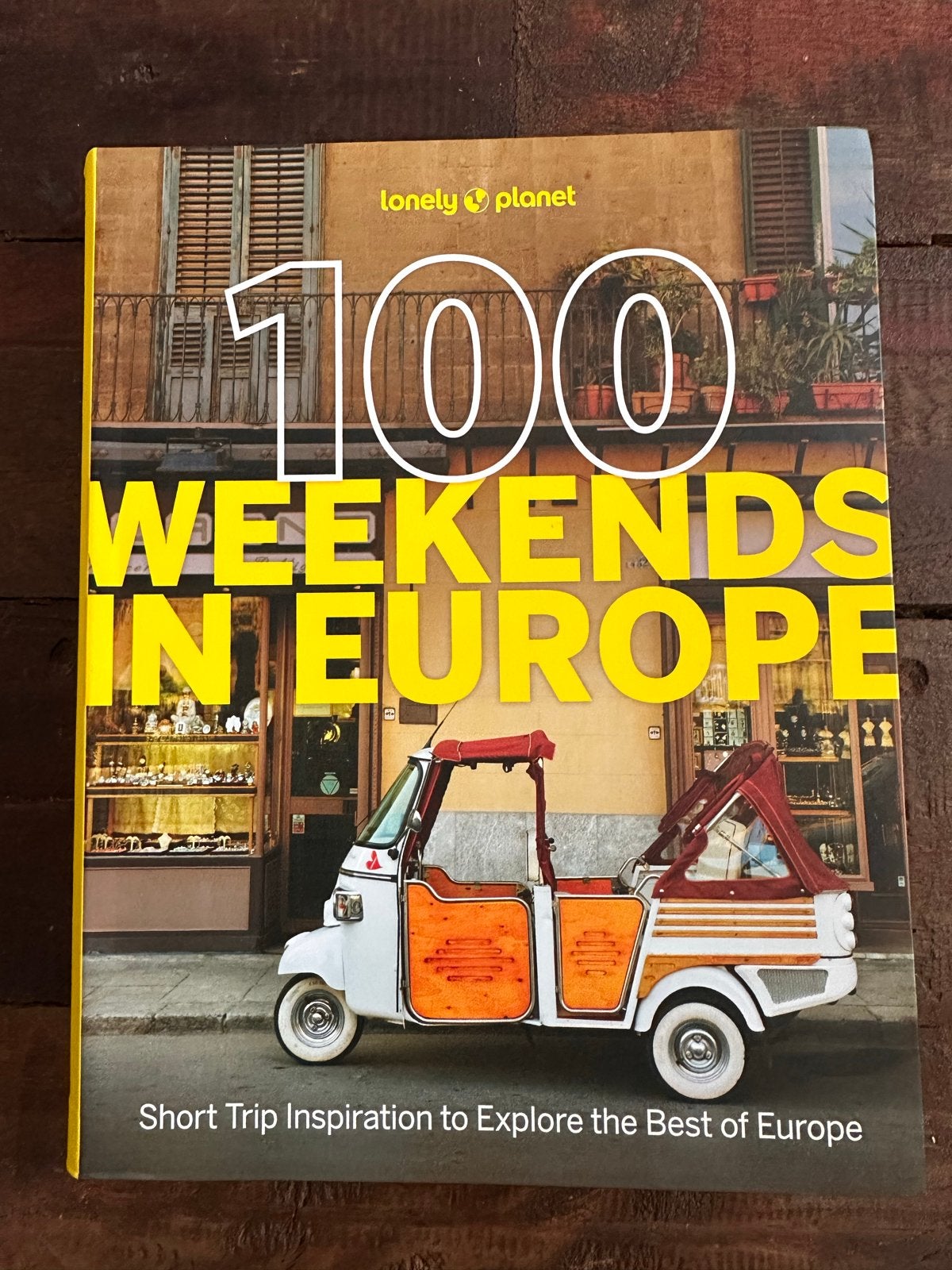Lonely Planet: 100 Weekends in Europe - Reisgids, Lonely Planet, Europa, Ophalen of Verzenden, Zo goed als nieuw