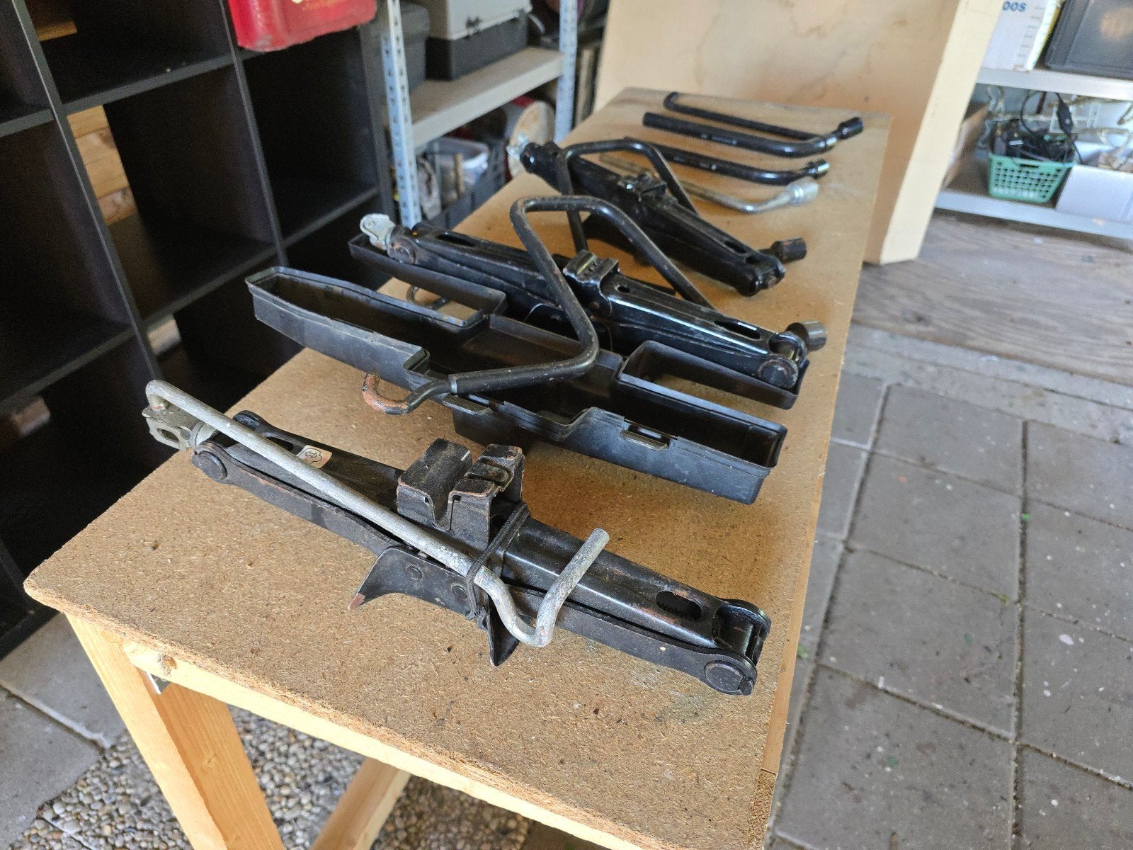 Gebruikte autokrikken - Diverse modellen, Ophalen of Verzenden, Gebruikt, Mechanisch, Schaarkrik