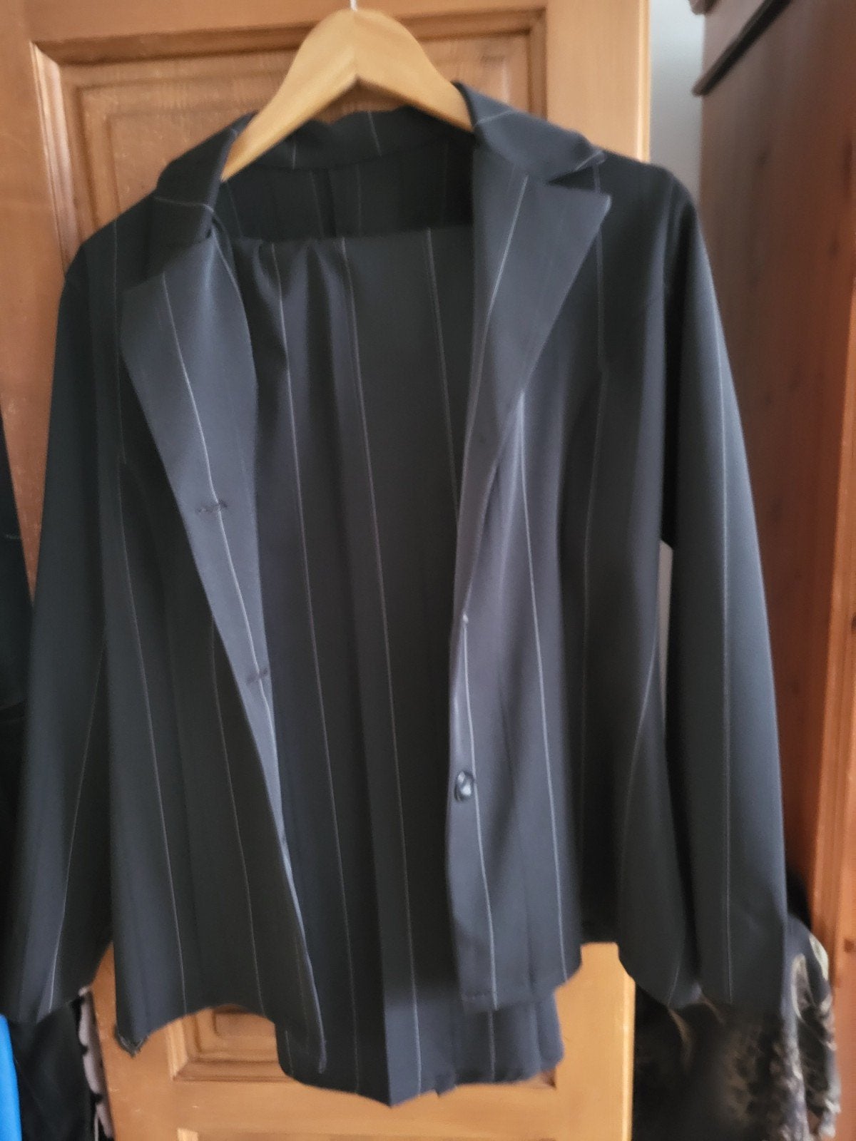 Zwart gestreept damespak - Jasje en broek, Maat 38/40 (M), Kostuum of Pak, Zwart, Ophalen of Verzenden