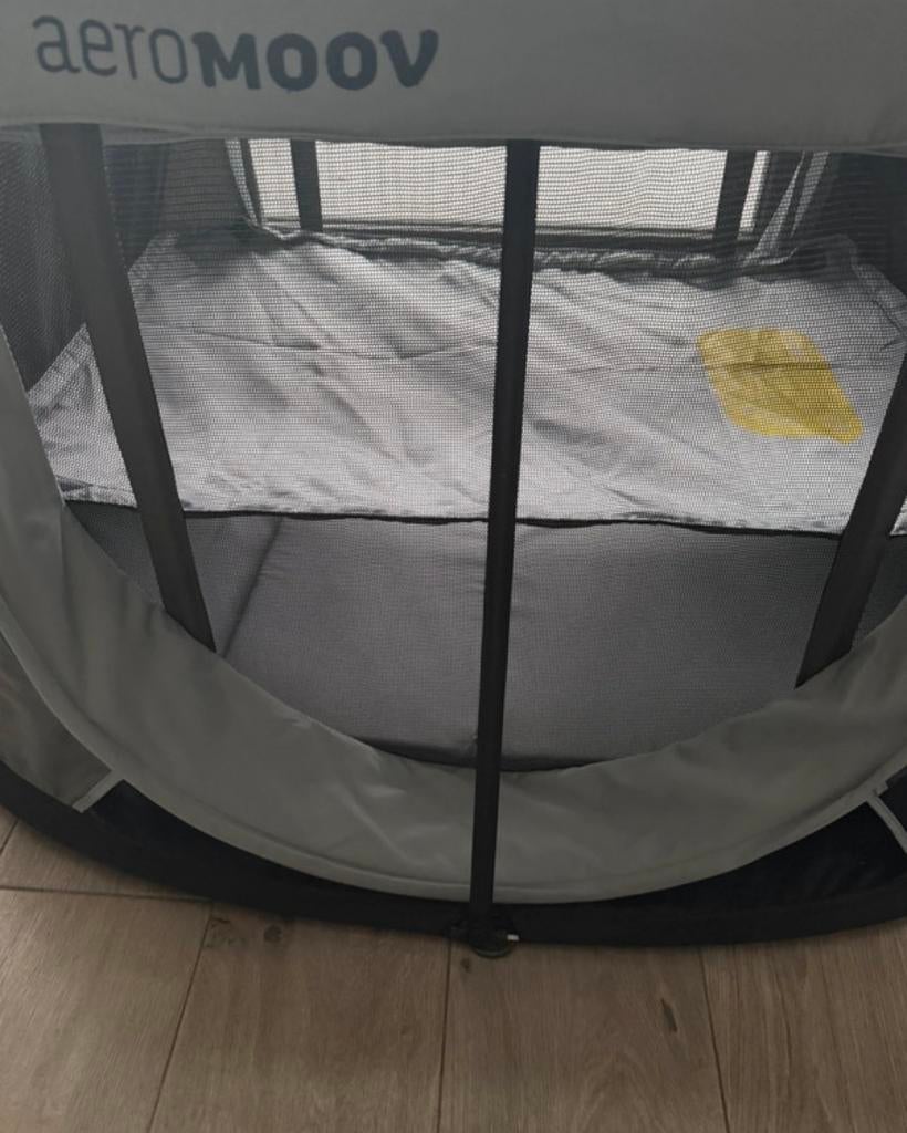 Aeromoov reisbed incl muggennetje, Kinderen en Baby's, Babywiegjes en Ledikanten, Ophalen, Zo goed als nieuw, Reisbedje