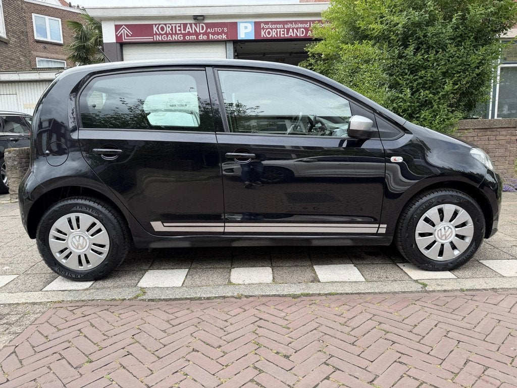 Volkswagen Up! 1.0 up! Edition AUTOMAAT NAVI PDC ALL SEASON., Auto's, Volkswagen, Euro 5, Stof, Met garantie (alle), 3 cilinders