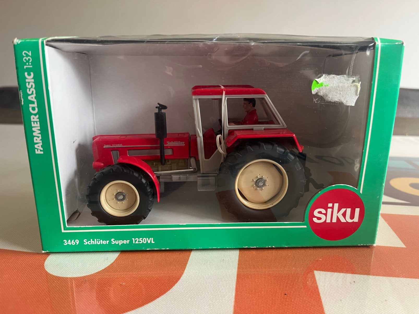 Schlüter 1250 VL tractor Siku 3469, Hobby en Vrije tijd, Ophalen of Verzenden, Nieuw, Tractor of Landbouw, SIKU