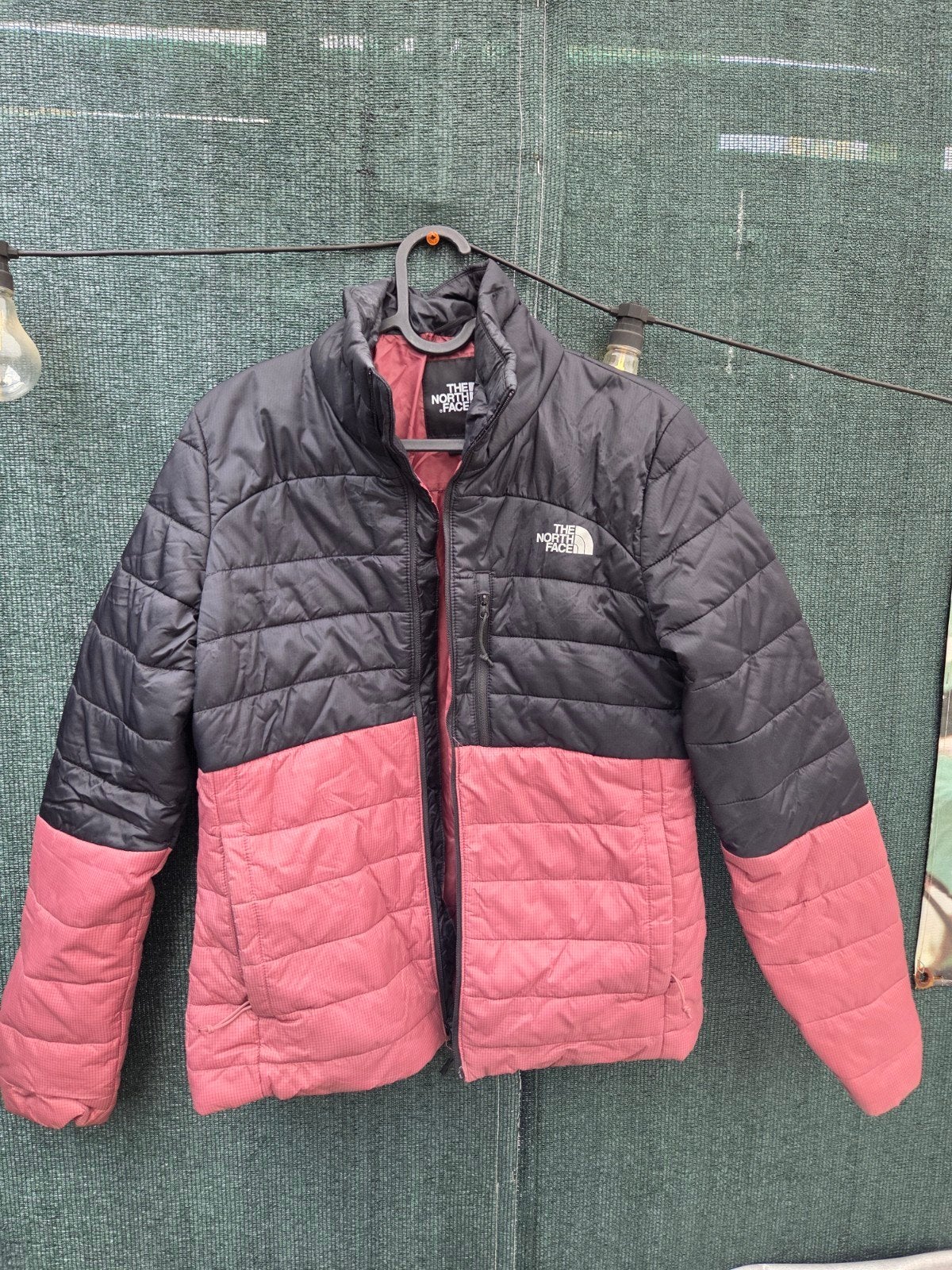 The North Face Puffer Jas Zwart/Roze - Maat S, Zwart, Ophalen of Verzenden, Zo goed als nieuw, The North Face