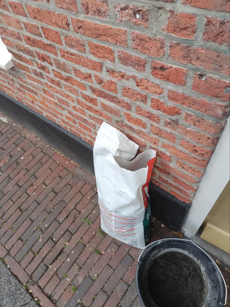 Gratis betonmortel af te halen in Delft, Ophalen