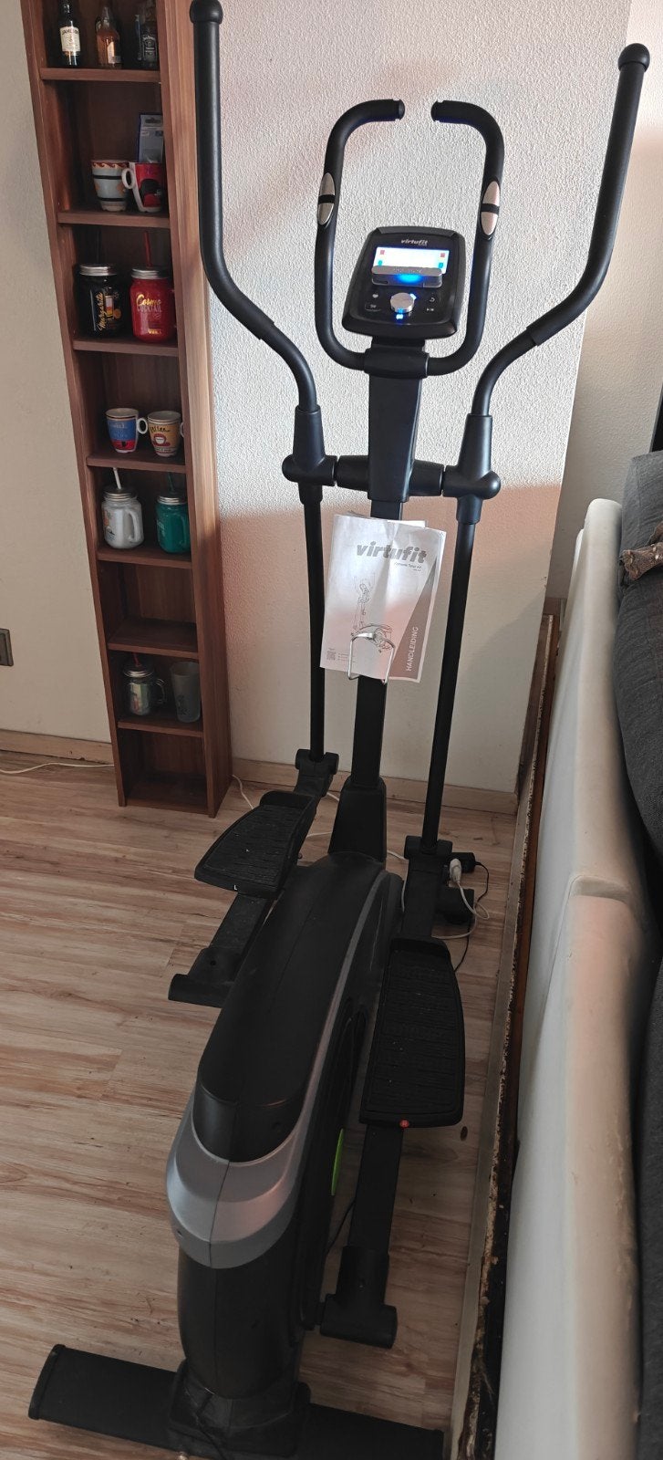 VirtuFit Crosstrainer iConsole Total Fit - Zo goed als nieuw, Ophalen, Benen, Zo goed als nieuw, Crosstrainer