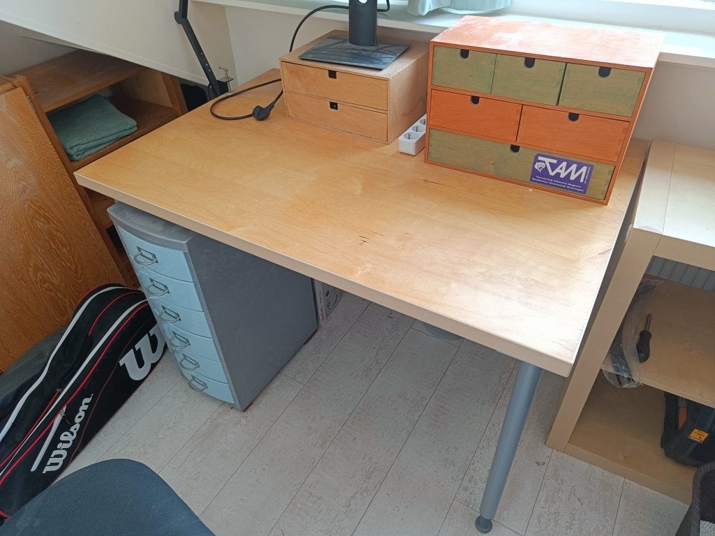 Bureau, Ophalen, Gebruikt, 120 cm, Schoolbureau
