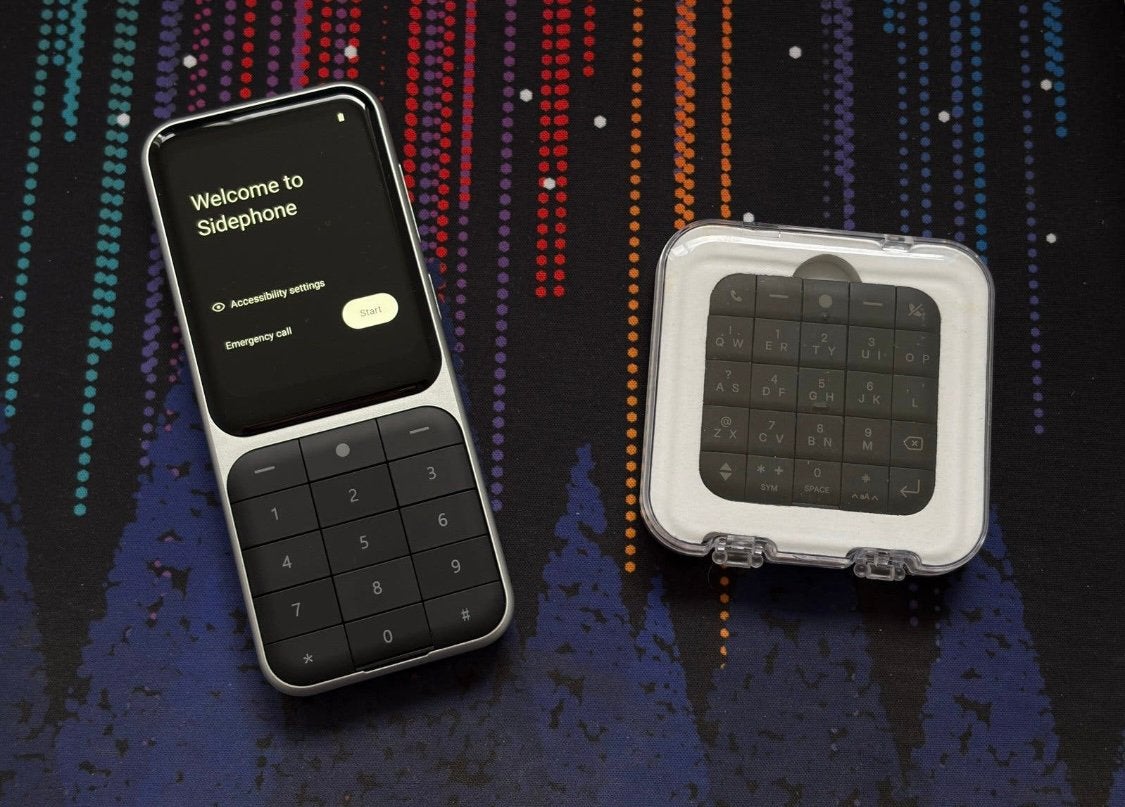Sidephone +qwerty +sundial keypad en case + screenprotector, Telecommunicatie, Ophalen, Zo goed als nieuw