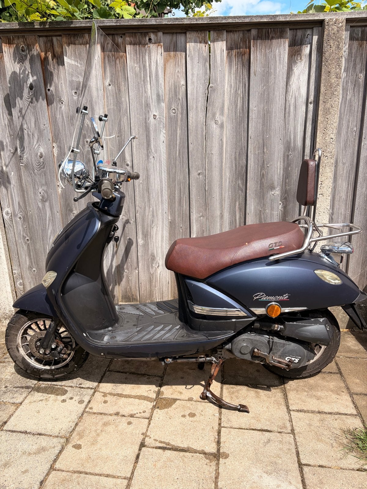 GTS Piemonte Scooter, Gebruikt, Benzine, Ophalen, Overige merken