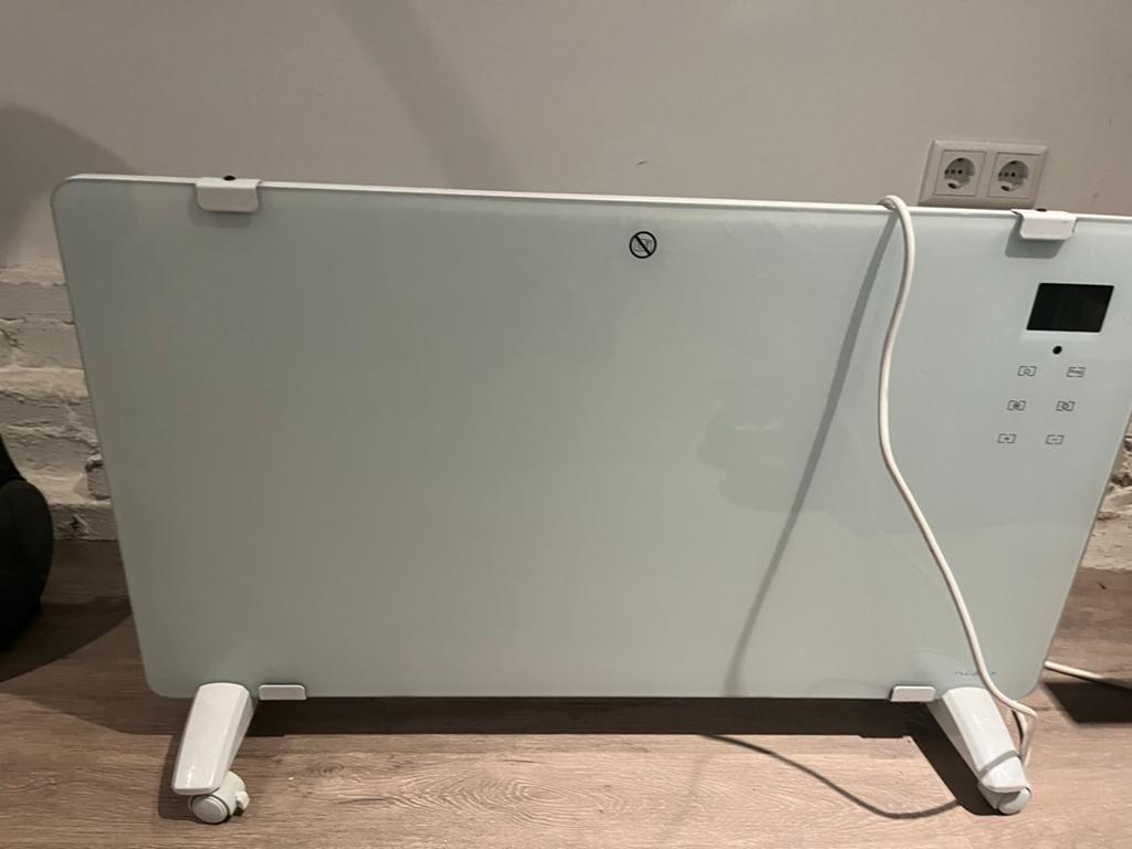Elektrische glazen paneelverwarming / convectorkachel, Ophalen, Gebruikt, Kachel