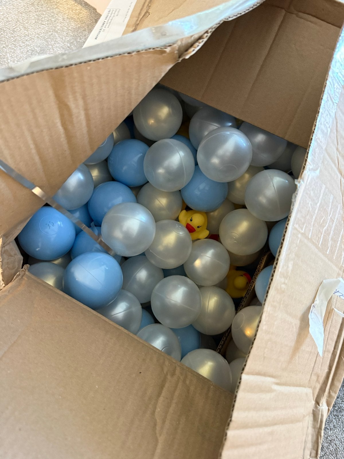 Ballenbak ballen - 7 cm - wit pearl, baby blauw, transparant, Ophalen, Zo goed als nieuw, Overige typen