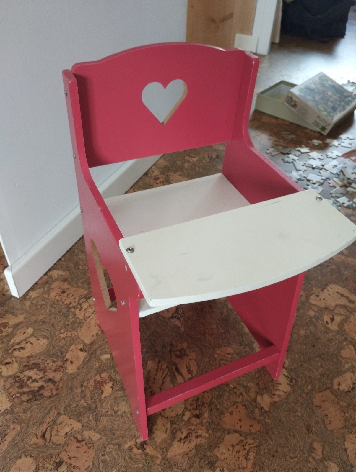 Leuke rode kinderstoel met hartje, Ophalen, Gebruikt, Overige typen