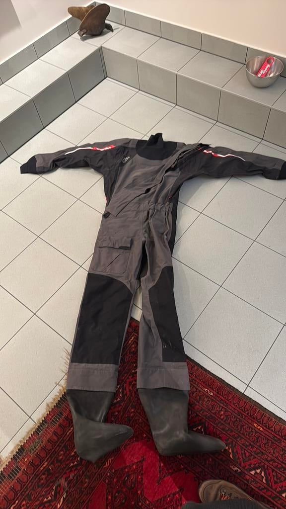 Droogpak Gill maat 38 dames, Watersport en Boten, Ophalen, Zo goed als nieuw, Dame, Wetsuit