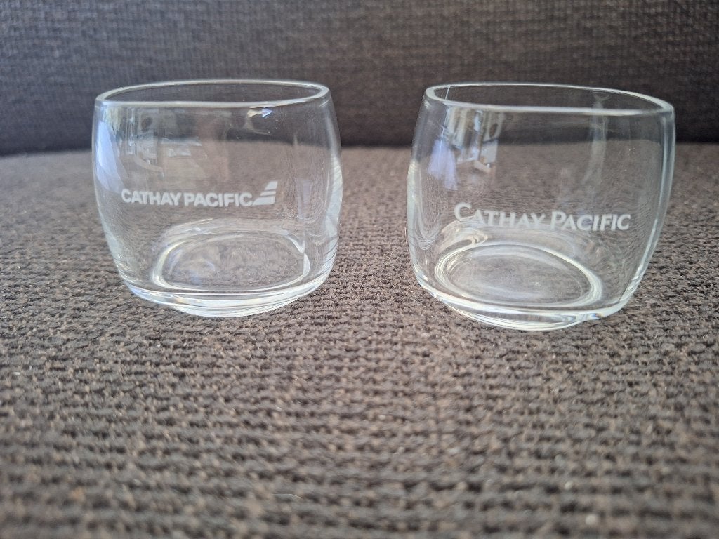 CATHAY PACIFIC glaasjes, Verzamelen, Ophalen of Verzenden, Zo goed als nieuw, Borrel- of Shotglas