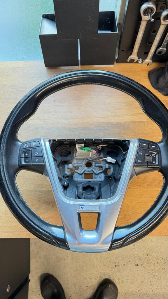 Volvo stuurwiel met bediening, Auto-onderdelen, Besturing, Ophalen of Verzenden, Gebruikt, Volvo