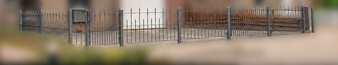 Sierhekwerk met dubbele toegangspoort, Ophalen, Nieuw, IJzer, Tuinhek