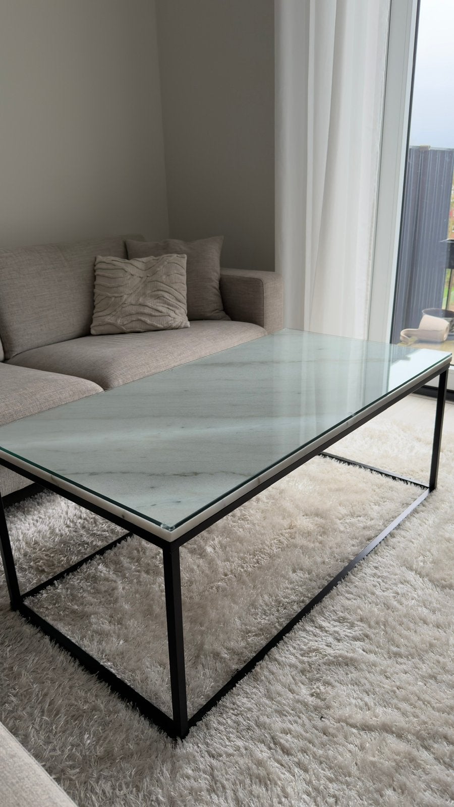 Echte marmeren salontafel met glasplaat, Ophalen, 100 tot 150 cm, 50 tot 100 cm, Zo goed als nieuw