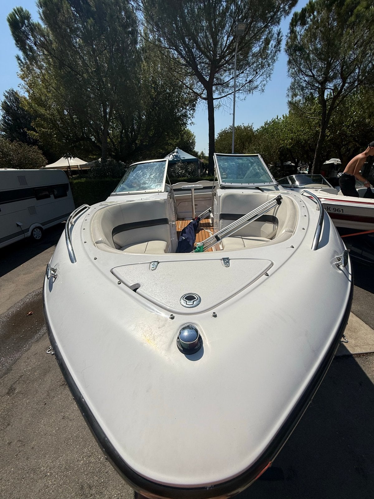 Four Winns Horizon H210 – 5.7 V8 350 MAG MPI  136 vaaruren, Watersport en Boten, Ophalen, Overige merken, Binnenboordmotor, Zo goed als nieuw