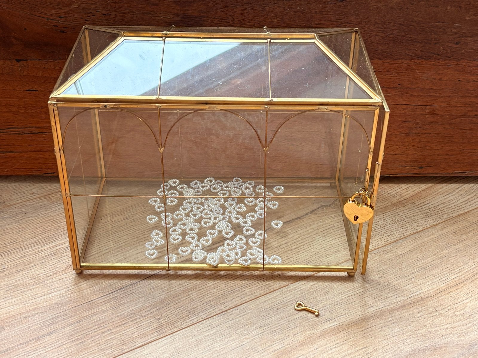 Glazen enveloppendoos goud met hartjesslot - Bruiloft, Ophalen, Goud, Glas, Klassiek