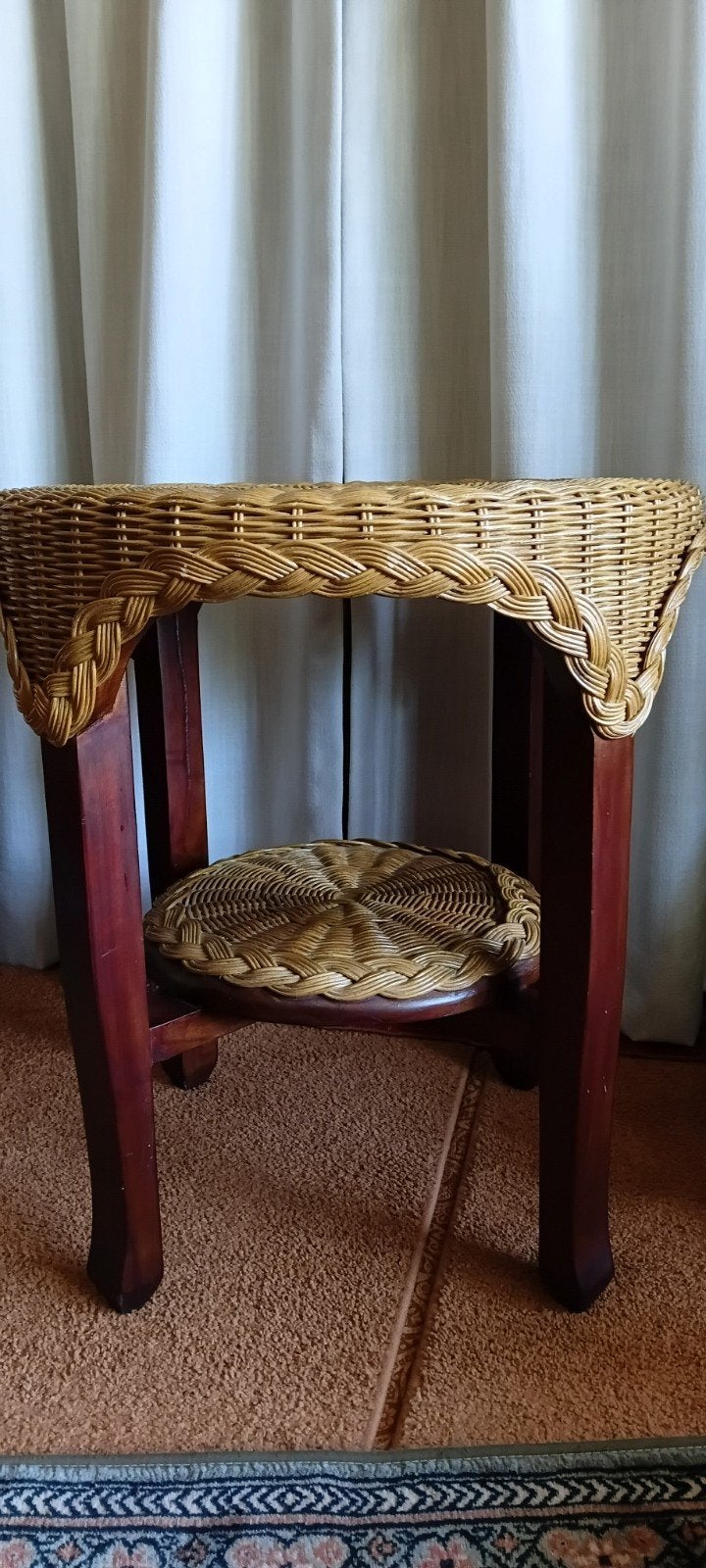 Rotan/bamboe bijzettafel/plantentafel - Retro jaren '70/'80, Ophalen, Overige materialen, Rond, 55 tot 75 cm