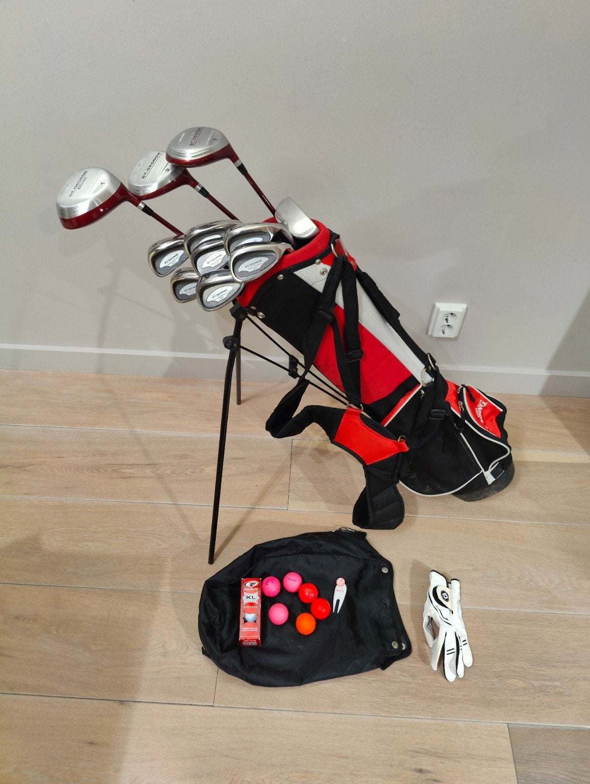 Foto 10 van Complete MODERNE golfset dames, als NIEUW in golftas