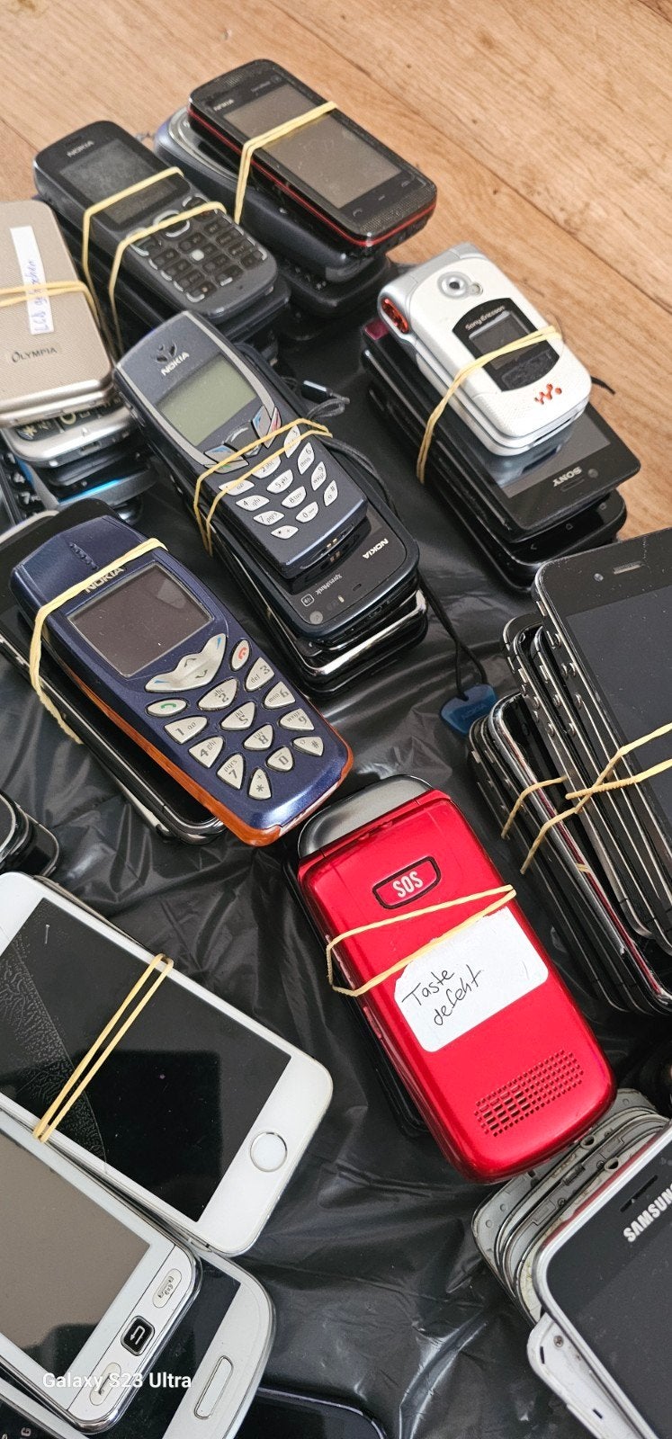 Partij oude mobiele telefoons - Nokia, Sony Ericsson, iPhone, Overige modellen, Ophalen of Verzenden, Minder dan 3 megapixel, Zonder simlock
