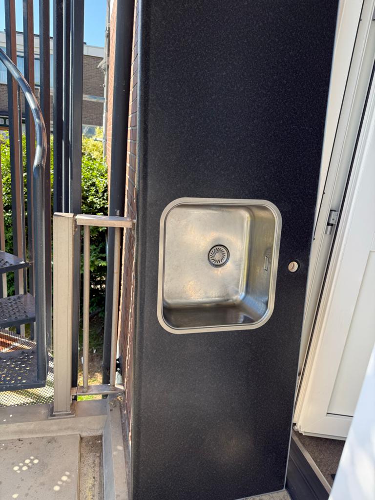 Nieuwe RVS Spoelbak met Zwarte Ombouw, Overige typen, Nieuw, Ophalen of Verzenden, Zwart