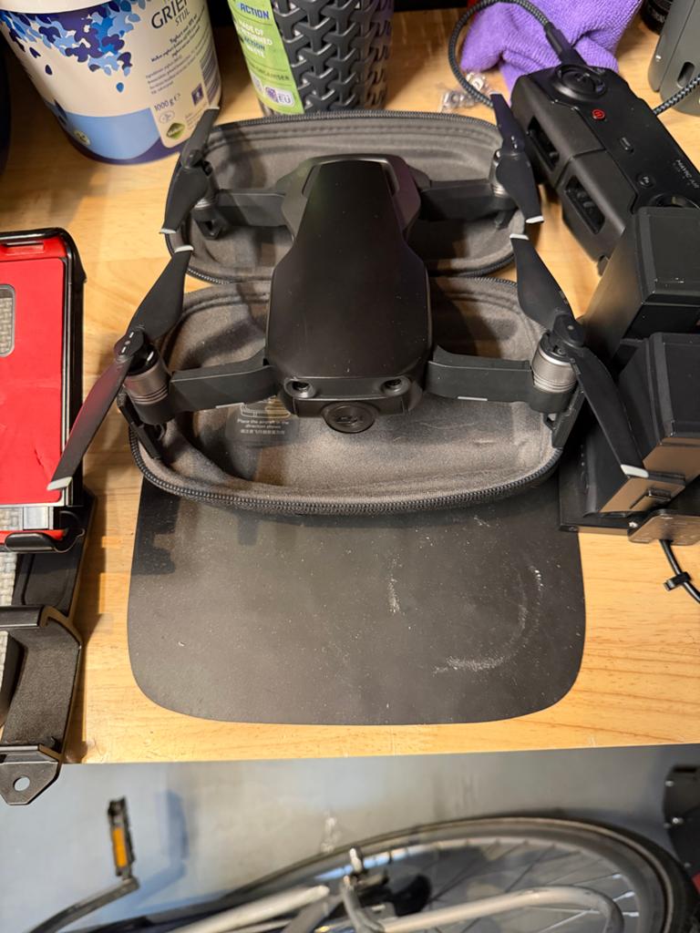 DJI Mavic Air Fly More Combo - Complete set, Gebruikt, Cameradrone, 15 tot 30 minuten, DJI